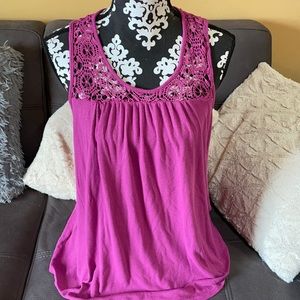 LIZ LANGE MATERNITY Pink/Purple Tank Top SizeLarge